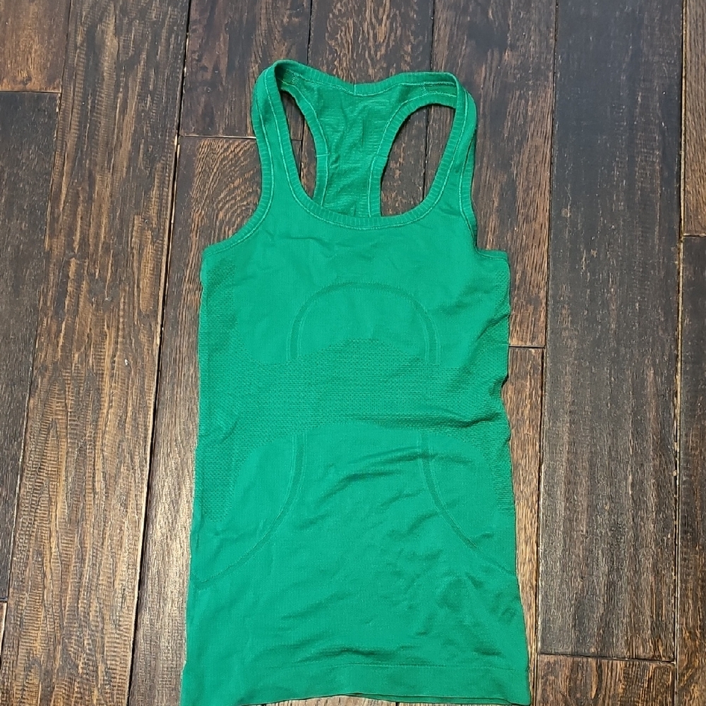 Lululemon Swifty Tech Racerback Tank Top 2.0 Size 2